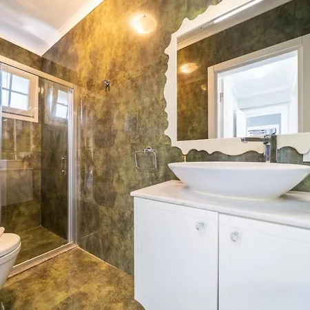 Aysima Goecek-- Peaceful Near The Sea In Gocek