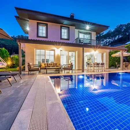 Aysima Goecek-- Peaceful Near The Sea In Gocek