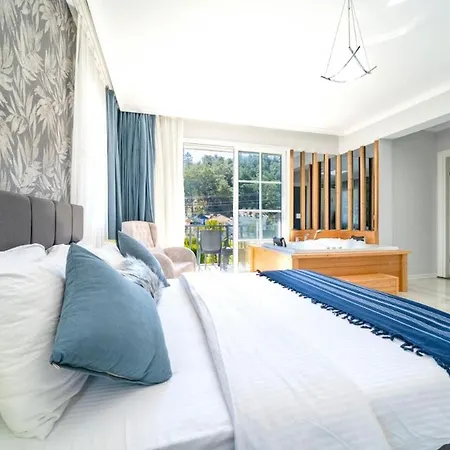 Aysima Goecek-- Peaceful Near The Sea In Gocek