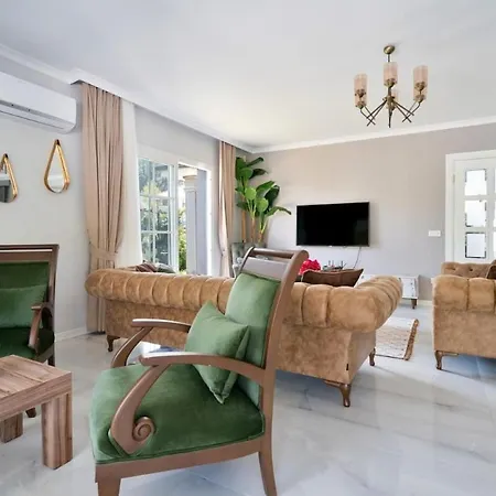 别墅 Aysima Goecek-- Peaceful Near The Sea In Gocek 费特希耶