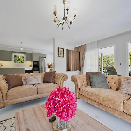 Aysima Goecek-- Peaceful Near The Sea In Gocek